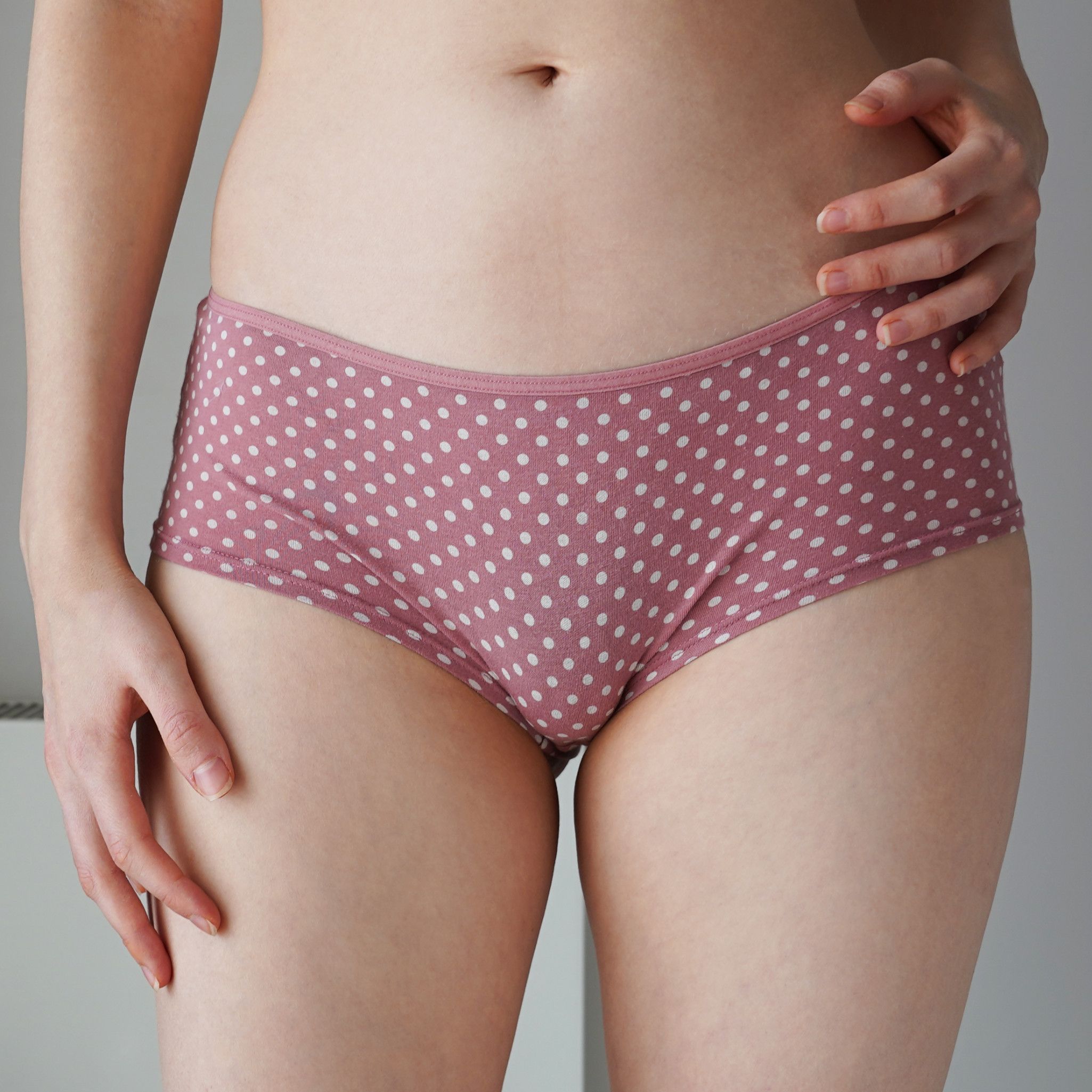 Pink fullback panties in dots