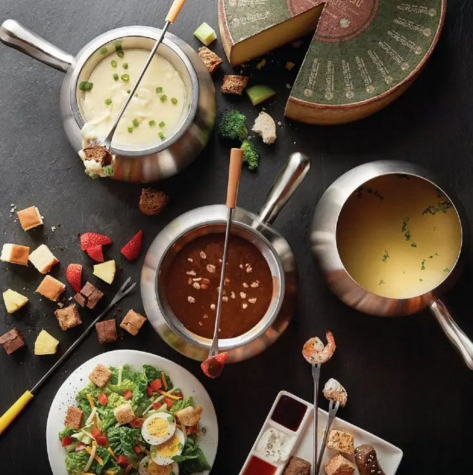 Spoil me with a fondue dinner