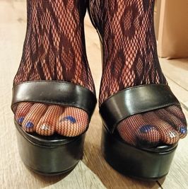 Buy me stockings