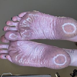 Oiled Wrinkly Size 16 Soles Pic Bundle