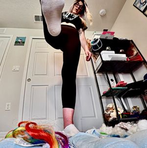 Photo Set: Giantess After the Crush Tiny POV