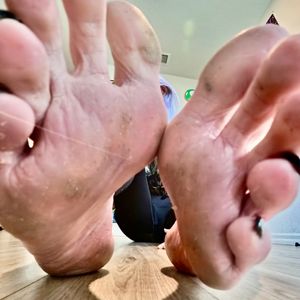 Photo Set: Size 16 Feet Close Ups Tiny POV