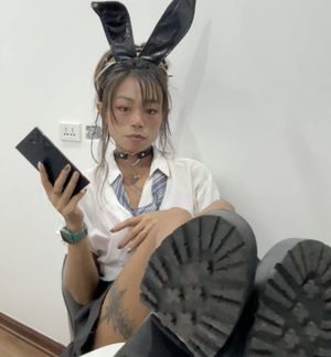 foot worship humiliation
