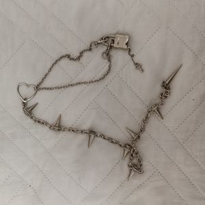 Necklace accesorie