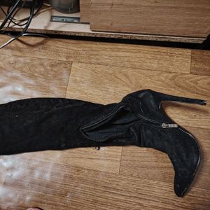 long velvet boots size 39