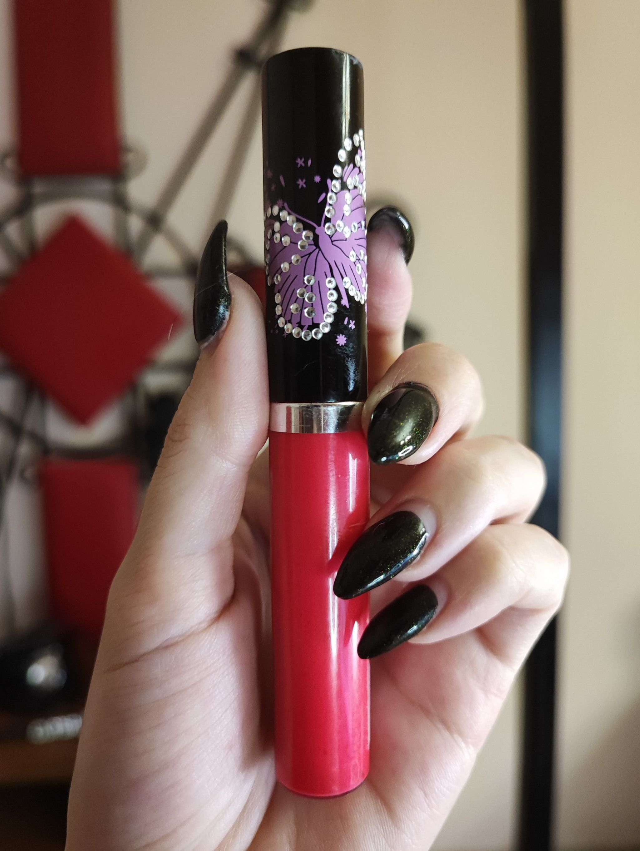 My used pink lipstick