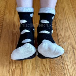 Polka Dot Knit Socks!
