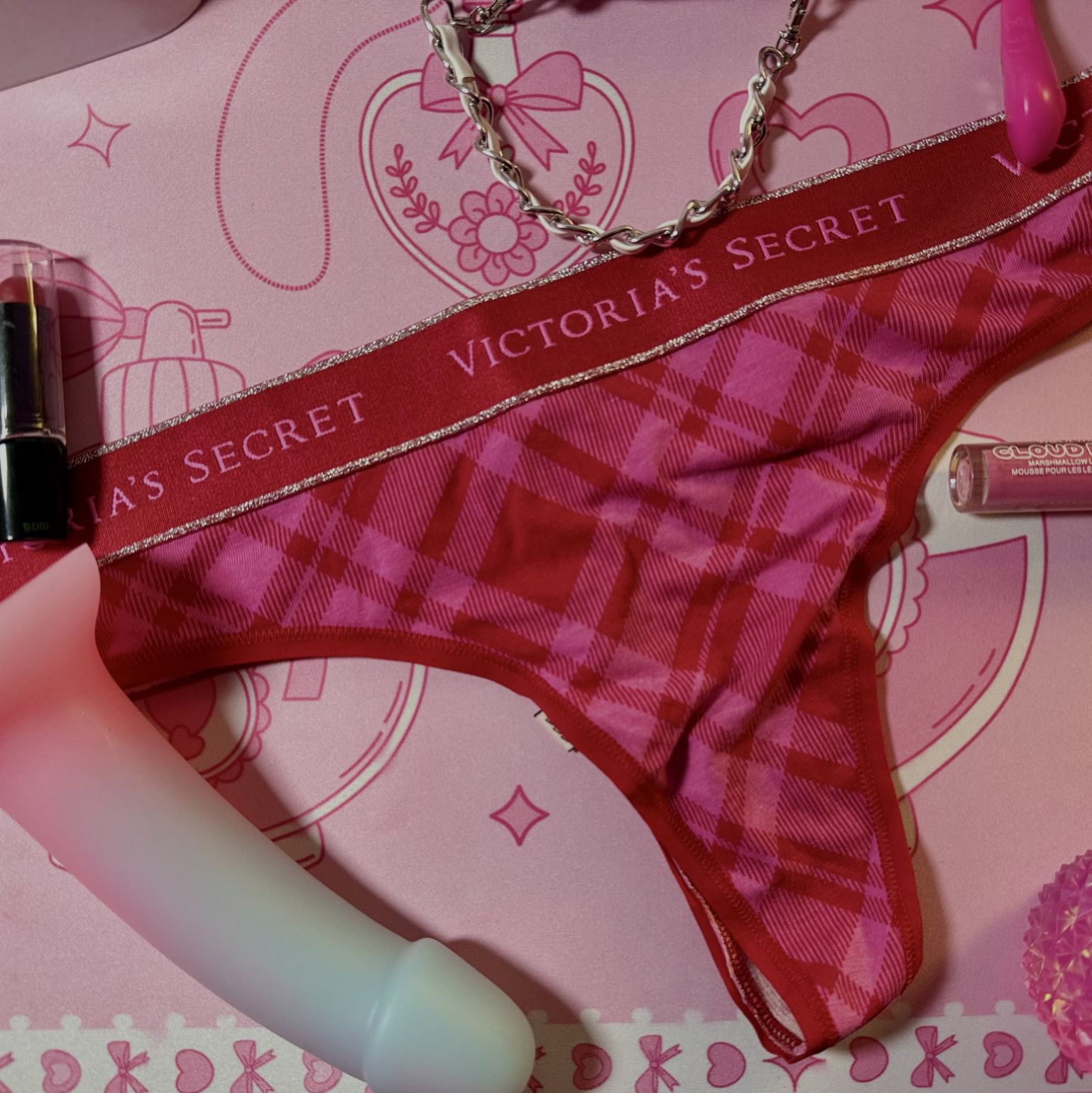 VS PINK AND RED THONG