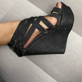 FAVORITE SHOES