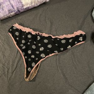 Black Daisy Lace  Pink Trim Thong