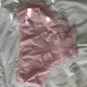 Pink panties