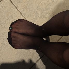 Femboy legs in tights photo set