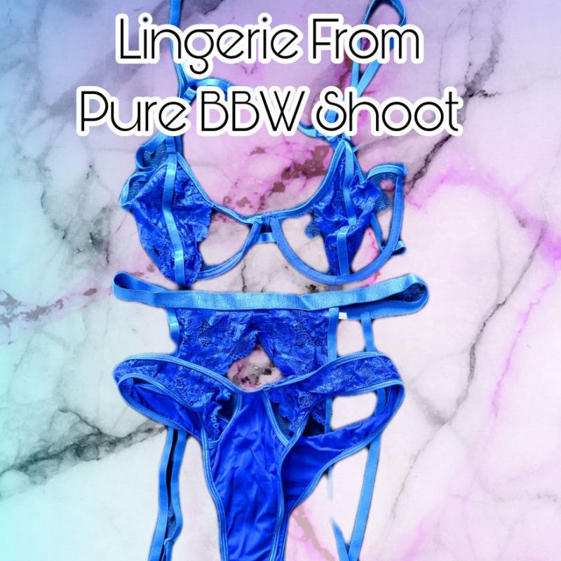 BLUE LINGERIE SET WORN ON PURE BBW