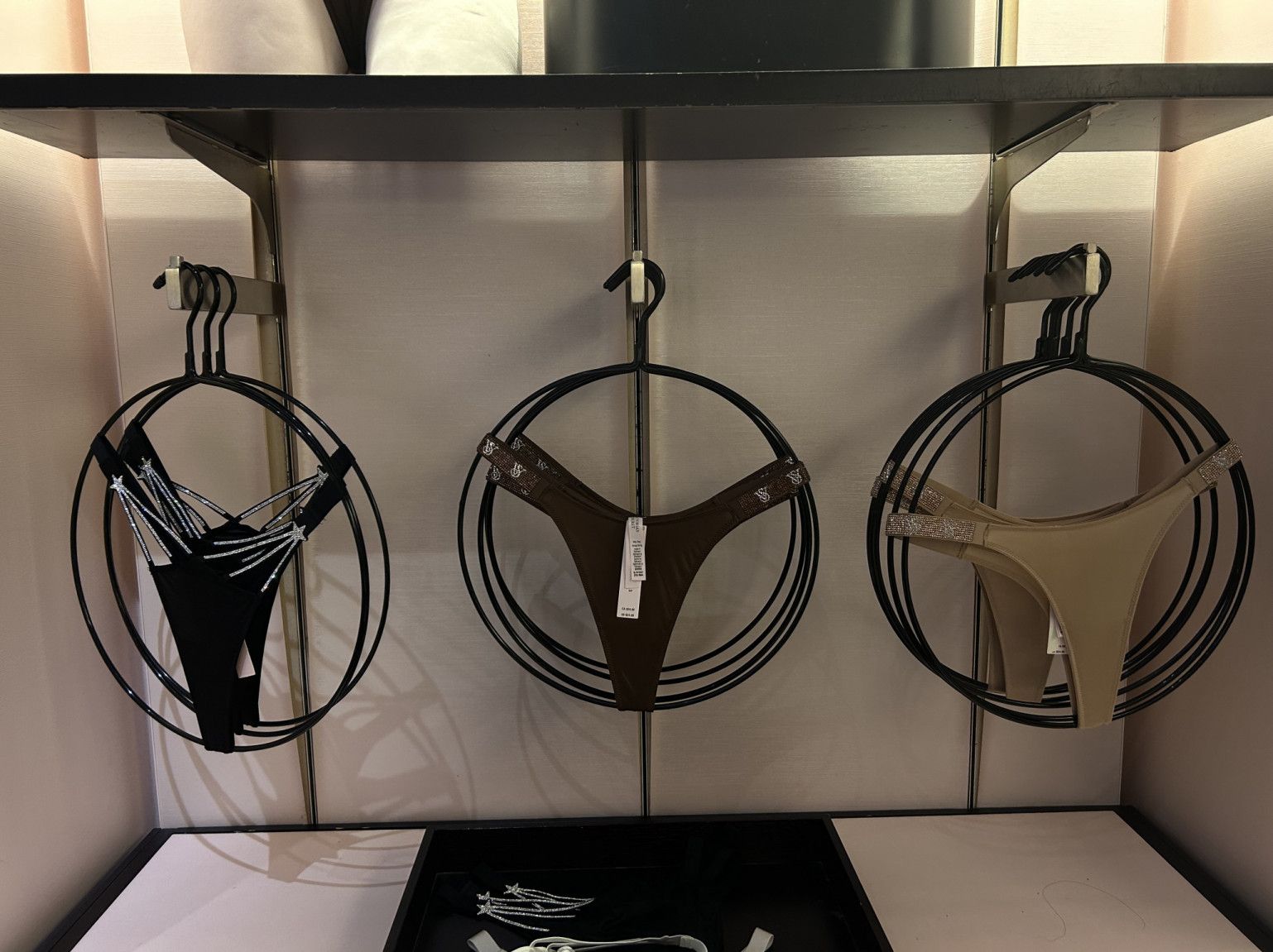 Spoil me With Lingerie!