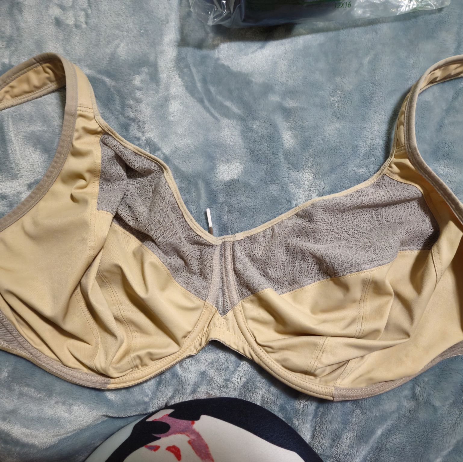 My massive Tits broke the underwire!