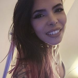 10 Custom Pics
