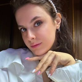 For manicure