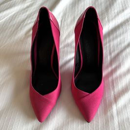 Pointy shoes I got fucked with