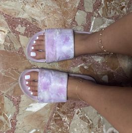 2 years worn off flipflops