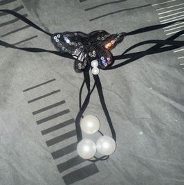 Luxury pearls thong