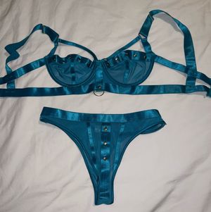 Rylee Ryder Worn Lingerie