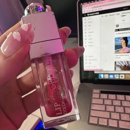 my FAVE lipgloss used