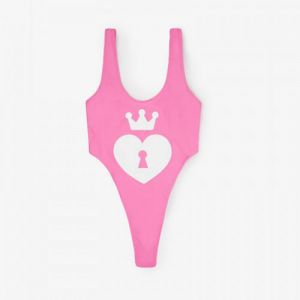 Gift Me: MV Swimsuit