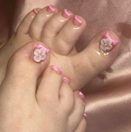 Buy Sarena A Pedicure!