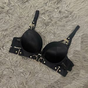 A black bra similar to BDSM