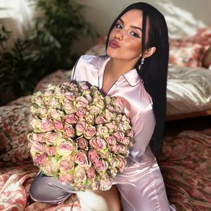 Gift Me Flowers
