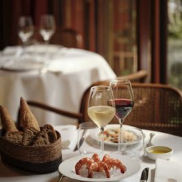 A nice dinner in resturant