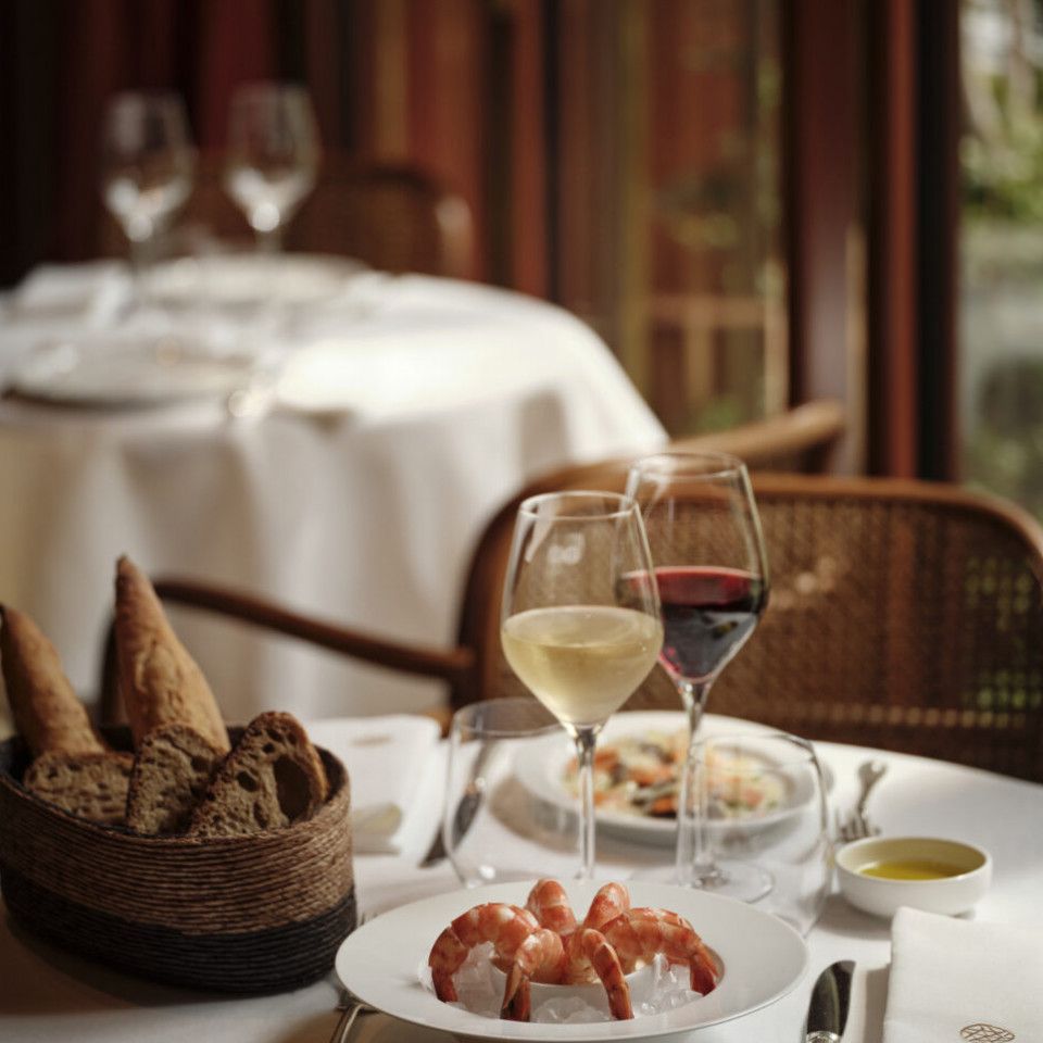 A nice dinner in resturant