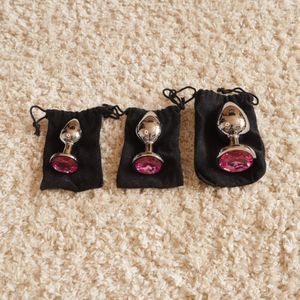 3 x Butt Plugs in different sizes with jewels
