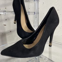 UK size 6 well loved heels