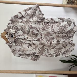 Hawaii shirt