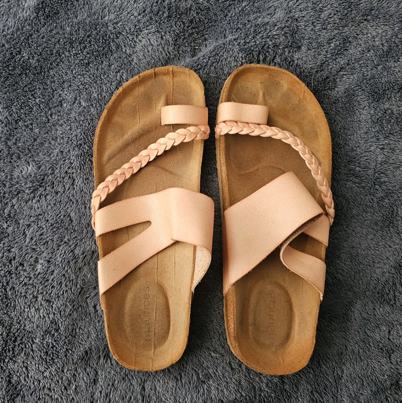 Worn Size 6 Womens sandals