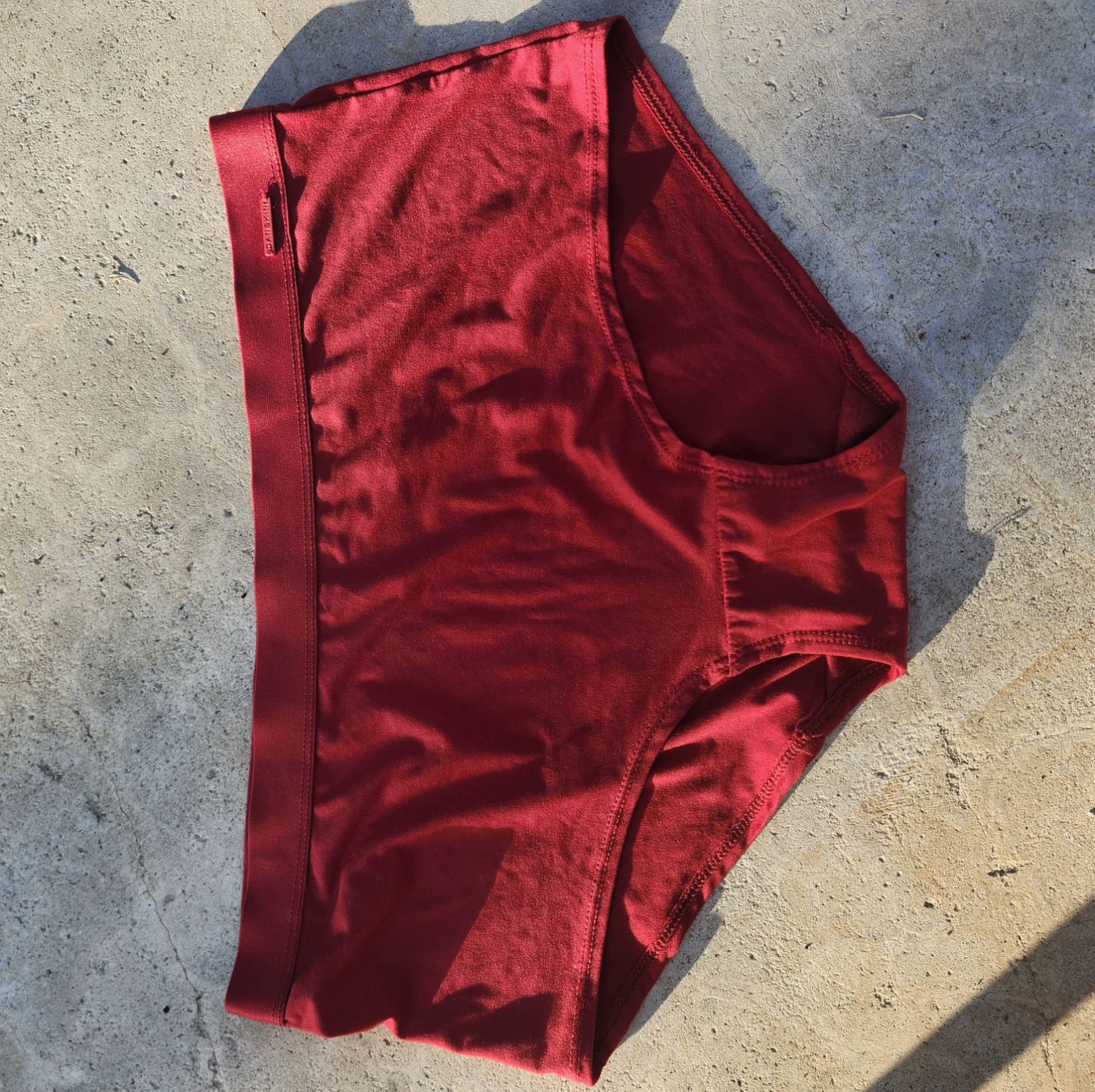 Full brief Red