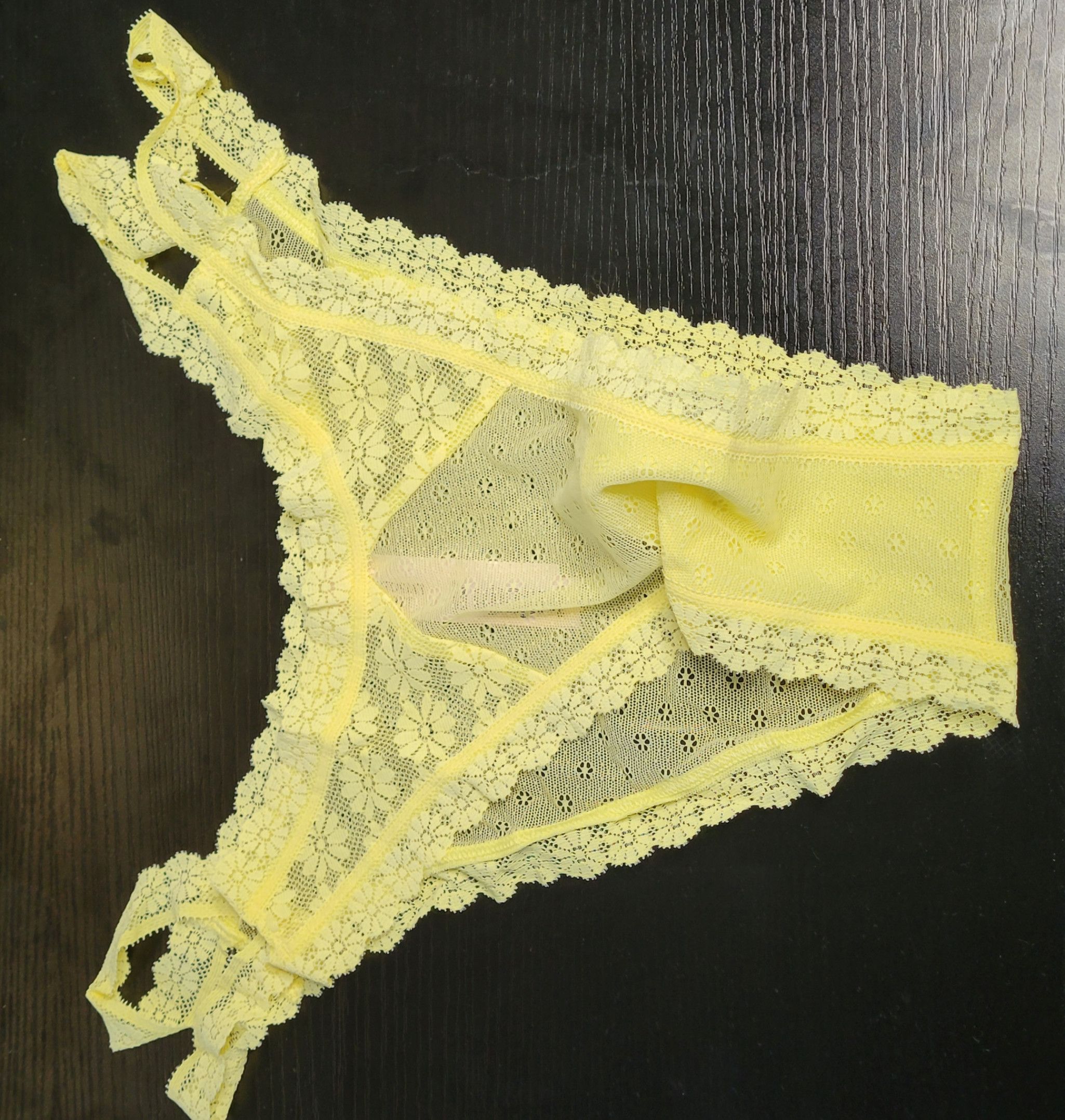 VS See Through Yellow