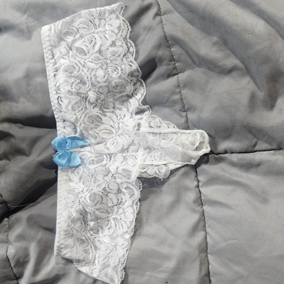 Freshly squirted in panties