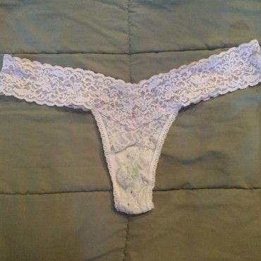 VS Lacey Pink Thong Style Panties