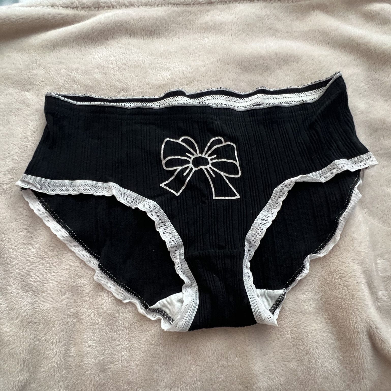 Bow tie underwear