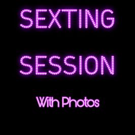 Sexting Session with Photos