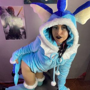 Vaporeon Girl Cosplay Photos