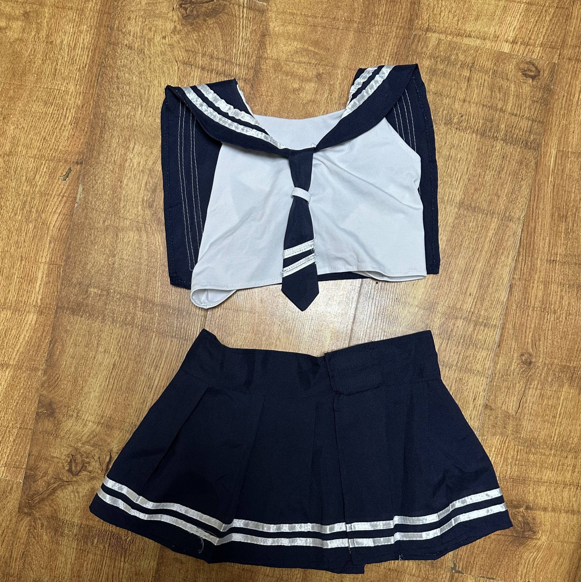 Very cute Japanese schoolgirl costume