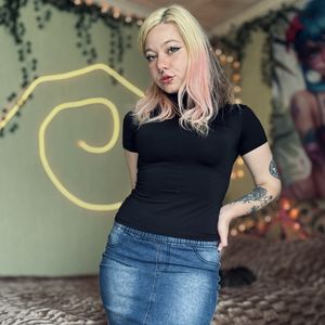 black tshirt and denim skirt