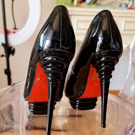 Heels red bottom