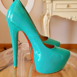 fashionable louboutins
