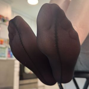 Black no show stocking socks