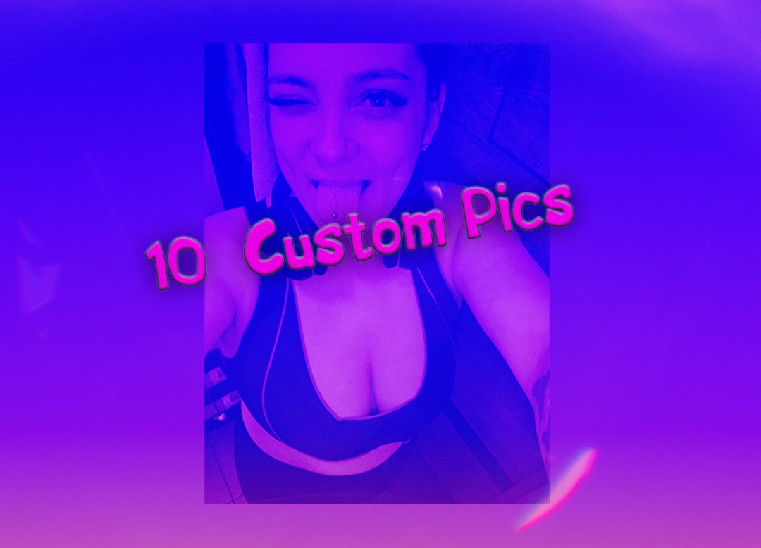 10 Custom Picks Package