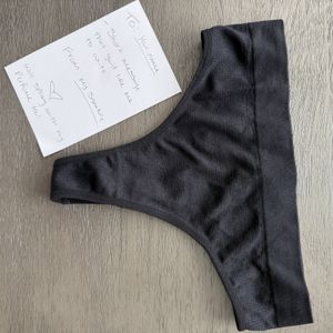 Black fit girl thong